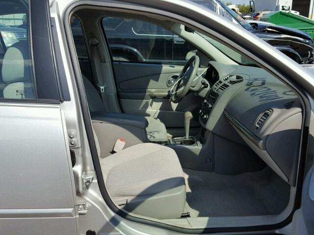 1G1ZS58N48F120254 - 2008 CHEVROLET MALIBU LS SILVER photo 5