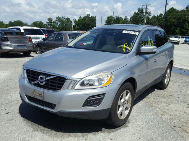 YV4952DL9C2298711 - 2012 VOLVO XC60 3.2 SILVER photo 2