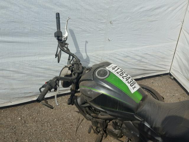 JKAENEB14GDA12159 - 2016 KAWASAKI EN650 B 黑色 照片 5