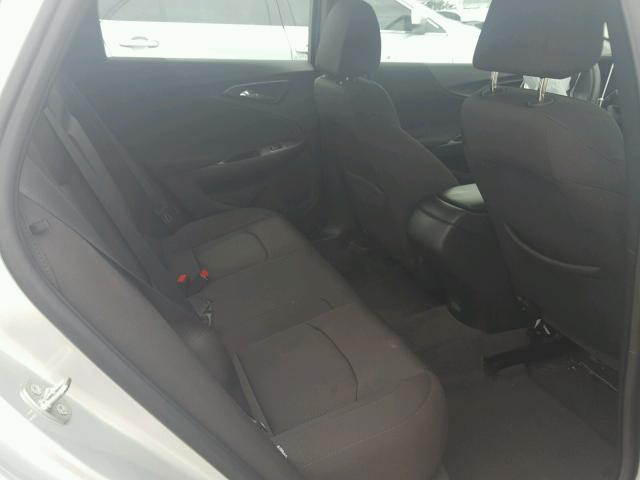 1G1ZB5STXJF169763 - 2018 CHEVROLET MALIBU LS Gümüş foto 6