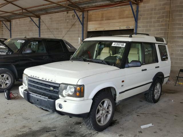 SALTY16403A813271 - 2003 LAND ROVER DISCOVERY WHITE photo 2