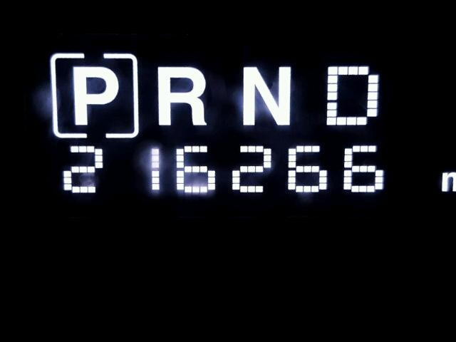 1J4RG4GK7AC128960 - 2010 JEEP COMMANDER BLACK photo 8