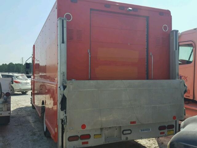 5B4LDG292A3443763 - 2010 WORKHORSE CUSTOM CHASSIS COMMERCIAL RED photo 3