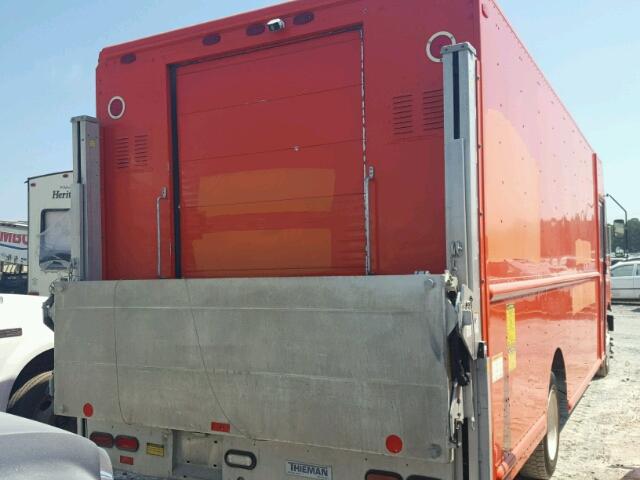 5B4LDG292A3443763 - 2010 WORKHORSE CUSTOM CHASSIS COMMERCIAL RED photo 4
