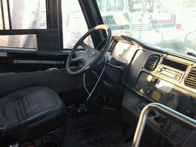 4UZABRCS37CV72961 - 2007 FREIGHTLINER CHASSIS B2 ყვითელი ფოტო 5