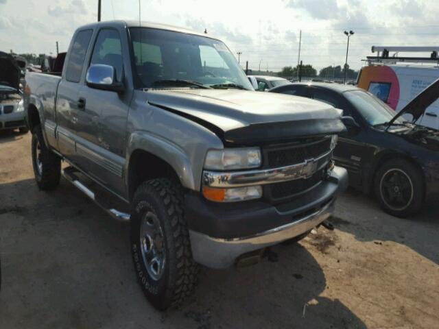 1GCHK29U61Z261032 - 2001 CHEVROLET SILVERADO GRAY photo 1