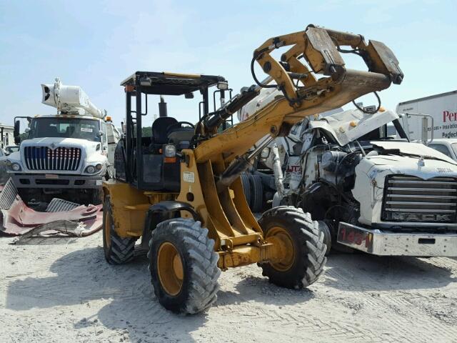 CAT00908HTAR00270 - 2004 CATERPILLAR FORKLIFT YELLOW photo 1