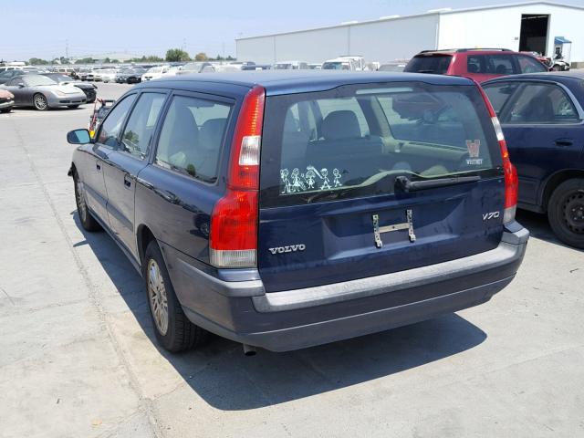 YV1SW61T742356520 - 2004 VOLVO V70 BLUE photo 3