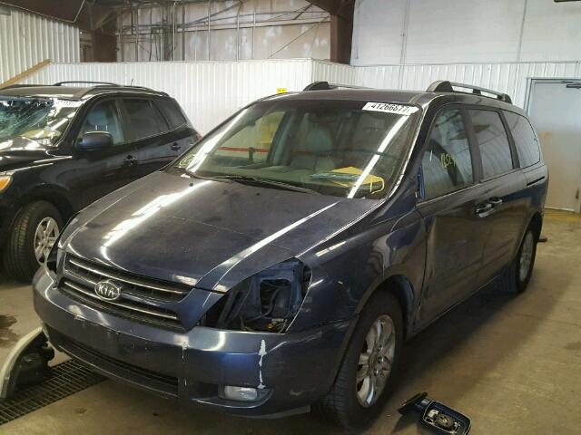 KNDMB233066054191 - 2006 KIA SEDONA EX BLUE photo 2