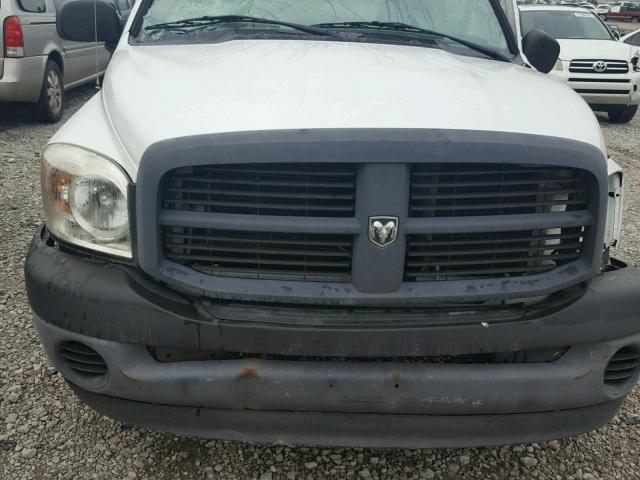 3D7KR26DX8G174529 - 2008 DODGE RAM 2500 S WHITE photo 7