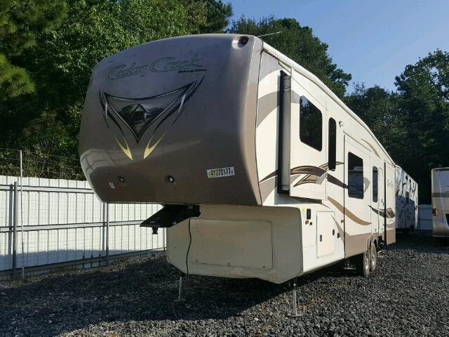 4X4FCRP26FS213233 - 2015 CEDA 5TH WHEEL TAN photo 2