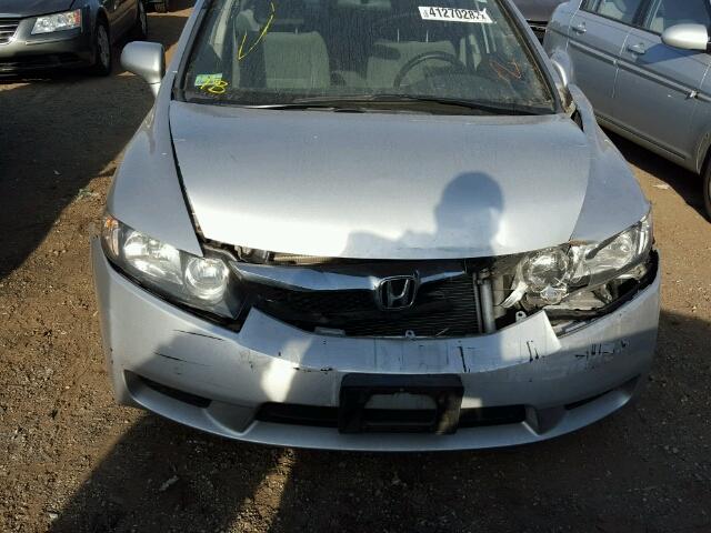 2HGFA1F5XBH308843 - 2011 HONDA CIVIC LX SILVER photo 9