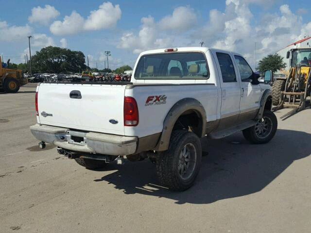 1FTSW21P35EA49069 - 2005 FORD F250 WHITE photo 4