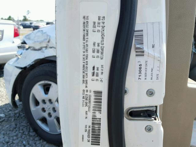 1B3HB28B57D262227 - 2007 DODGE CALIBER WHITE photo 10