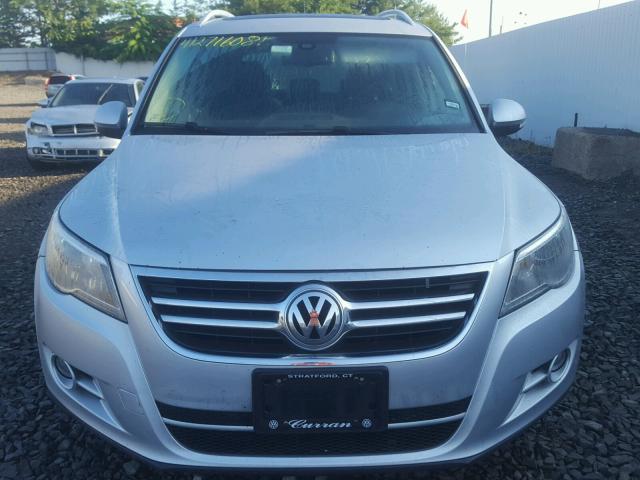 WVGBV7AX4AW516564 - 2010 VOLKSWAGEN TIGUAN SE 银色 照片 9
