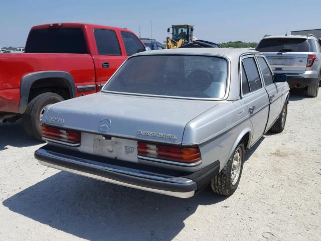 WDBAB33A3EA187657 - 1984 MERCEDES-BENZ 300 DT SILVER photo 4