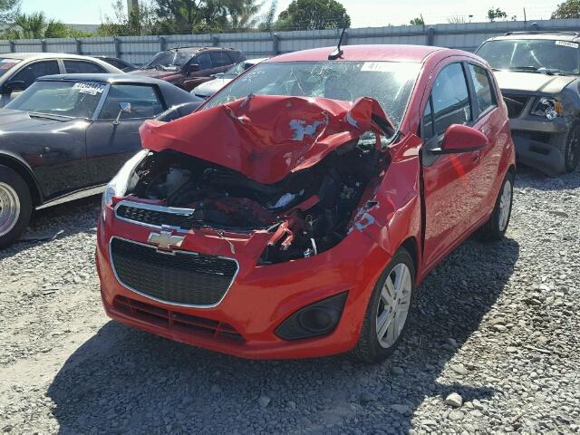 KL8CD6S99EC556595 - 2014 CHEVROLET SPARK 1LT RED photo 2