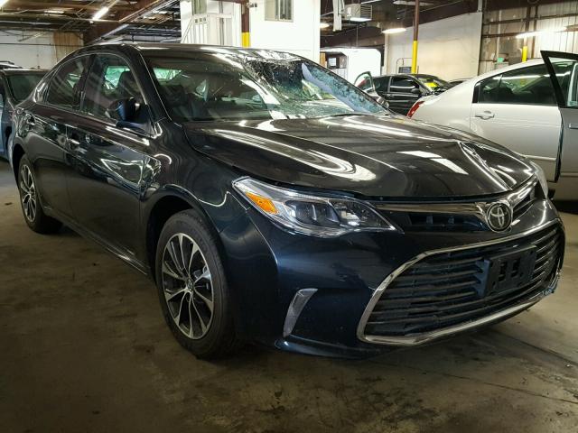 4T1BK1EB1JU284800 - 2018 TOYOTA AVALON XLE GRAY photo 1