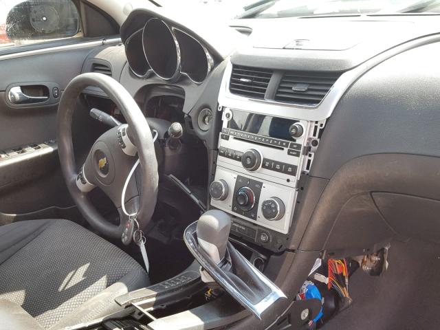 1G1ZC5E12BF381971 - 2011 CHEVROLET MALIBU 1LT 银色 照片 9