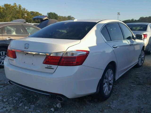 1HGCR3F97FA028859 - 2015 HONDA ACCORD WHITE photo 4