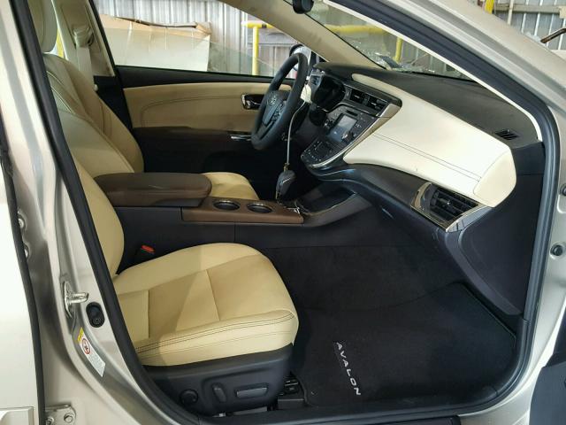 4T1BK1EB8HU245325 - 2017 TOYOTA AVALON XLE GOLD photo 5