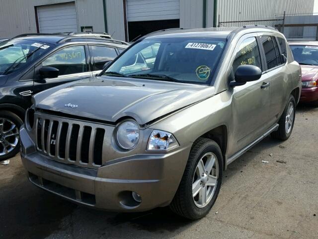 1J8FF47W67D211984 - 2007 JEEP COMPASS GOLD photo 2