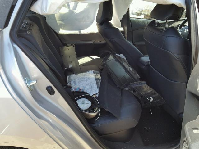 JTDKARFP8H3019713 - 2017 TOYOTA PRIUS PRIM ვერცხლისფერი ფოტო 6