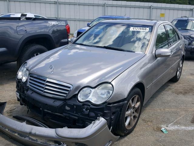 WDBRF56H47F851482 - 2007 MERCEDES-BENZ C 350 GOLD photo 2