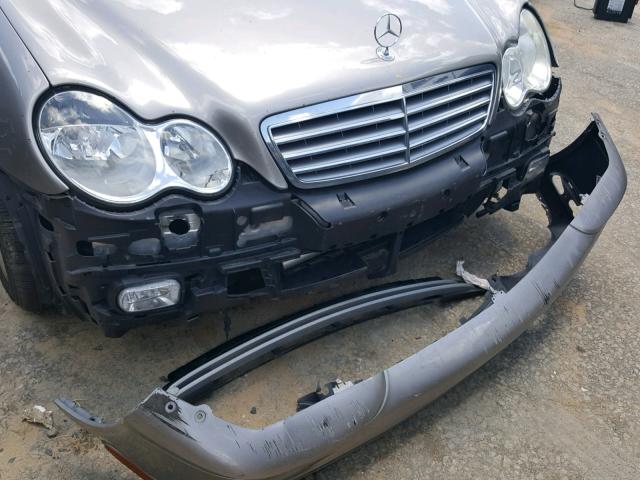 WDBRF56H47F851482 - 2007 MERCEDES-BENZ C 350 GOLD photo 9