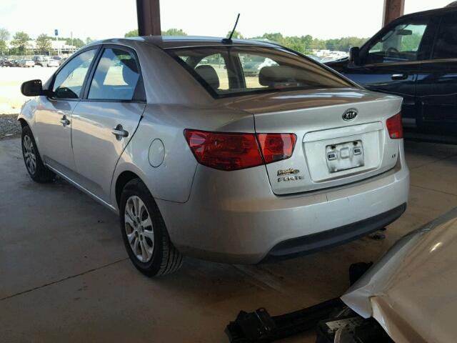 KNAFU4A28C5565882 - 2012 KIA FORTE SILVER photo 3