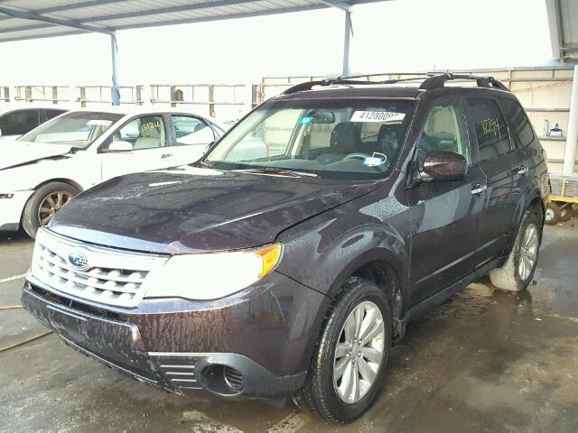 JF2SHADC4DG404543 - 2013 SUBARU FORESTER 2 BURGUNDY photo 2
