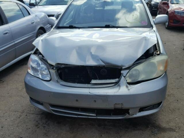 JTDBR38E142021479 - 2004 TOYOTA COROLLA SILVER photo 9