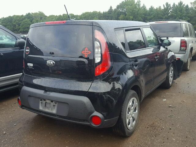 KNDJN2A24F7229721 - 2015 KIA SOUL BLACK photo 4