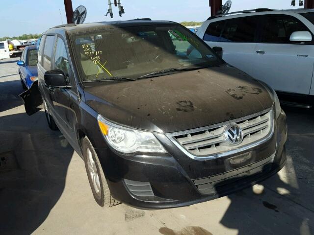 2V4RW3DG1BR803073 - 2011 VOLKSWAGEN ROUTAN SE BLACK photo 1