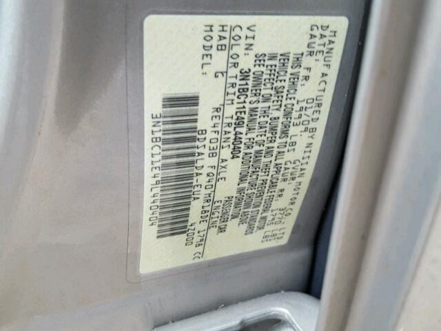 3N1BC11E49L440404 - 2009 NISSAN VERSA BEIGE photo 10