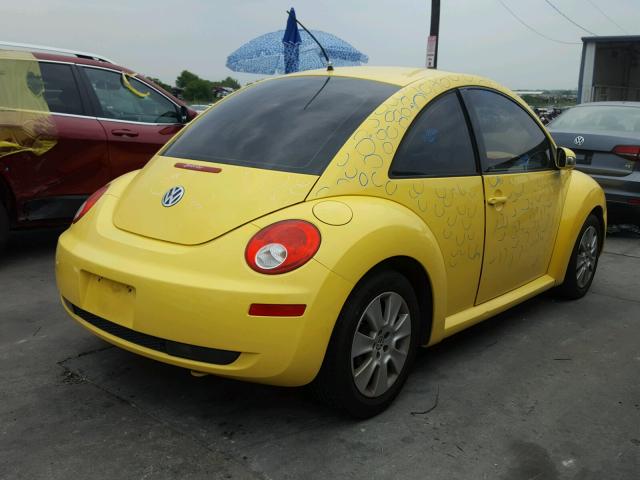 3VWRW31C19M518738 - 2009 VOLKSWAGEN NEW BEETLE 黄色 照片 4