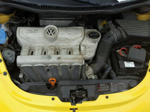 3VWRW31C19M518738 - 2009 VOLKSWAGEN NEW BEETLE YELLOW photo 7