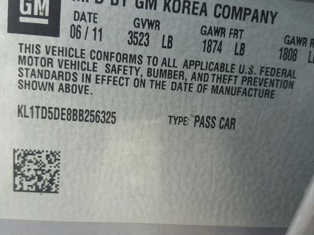 KL1TD5DE8BB256325 - 2011 CHEVROLET AVEO LS SILVER photo 10