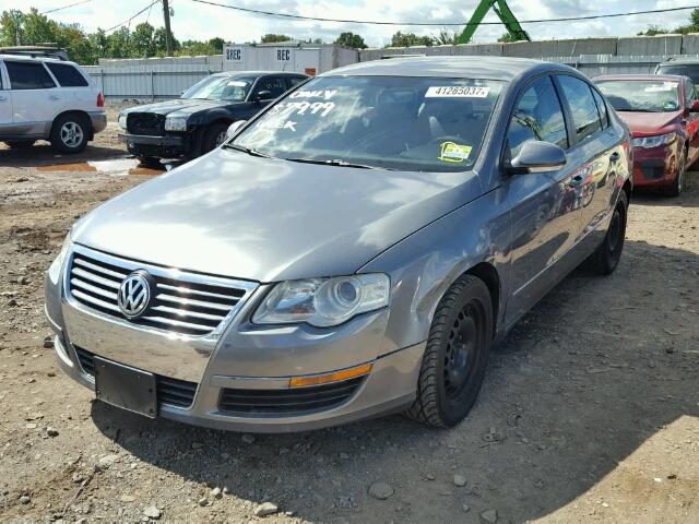 WVWAK93C26P205909 - 2006 VOLKSWAGEN PASSAT 2.0 GRAY photo 2