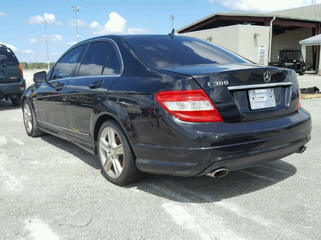 WDDGF5EB3AR102268 - 2010 MERCEDES-BENZ C 300 BLACK photo 3