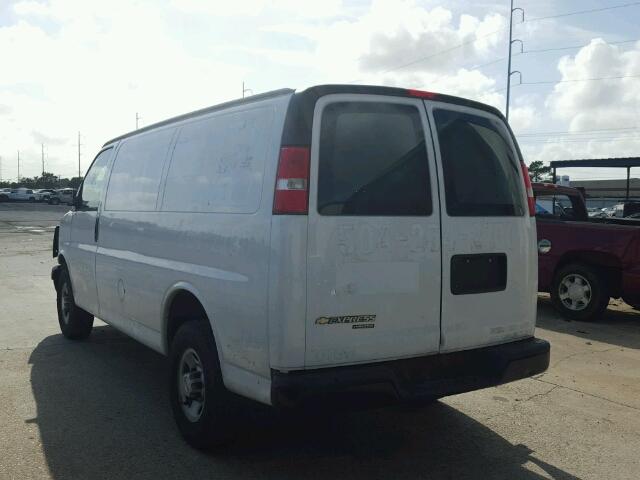 1GCWGFCF9F1278391 - 2015 CHEVROLET EXPRESS G2 WHITE photo 3