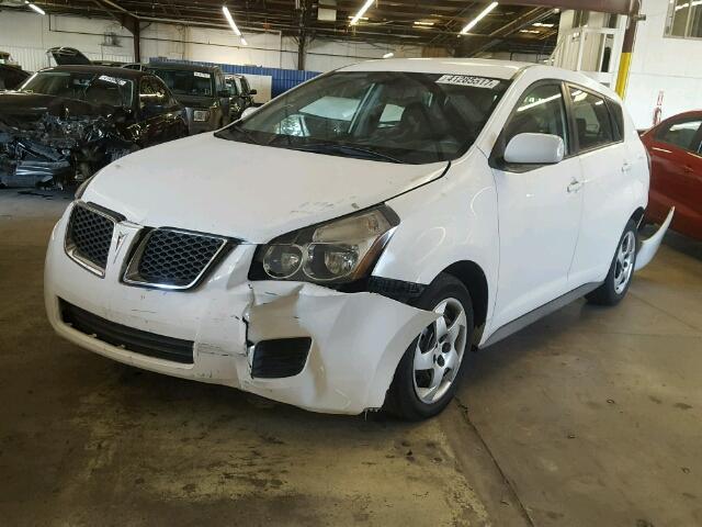 5Y2SP67819Z453345 - 2009 PONTIAC VIBE WHITE photo 2