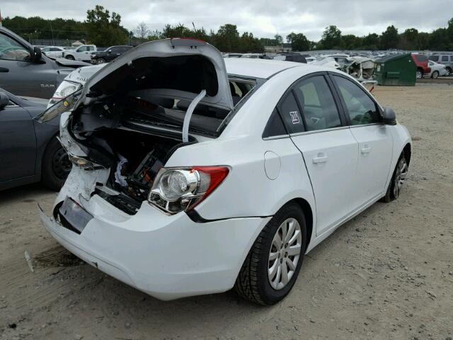 1G1PC5SH0B7130806 - 2011 CHEVROLET CRUZE LS WHITE photo 4