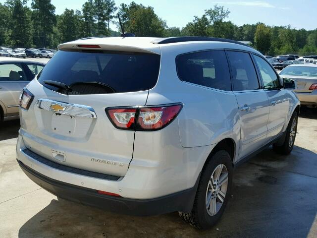 1GNKRHKD4GJ123812 - 2016 CHEVROLET TRAVERSE SILVER photo 4