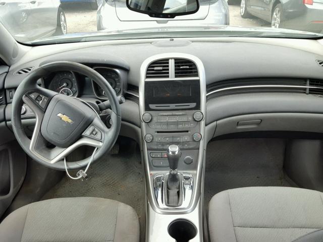 1G11B5SA3DF356097 - 2013 CHEVROLET MALIBU LS BLUE photo 9