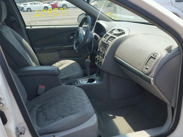 1G1ZT54855F221764 - 2005 CHEVROLET MALIBU LS WHITE photo 5