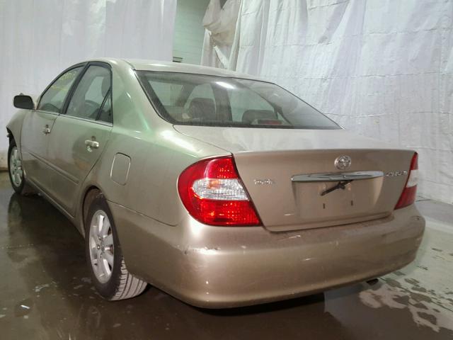 4T1BE30K74U819739 - 2004 TOYOTA CAMRY LE TAN photo 3