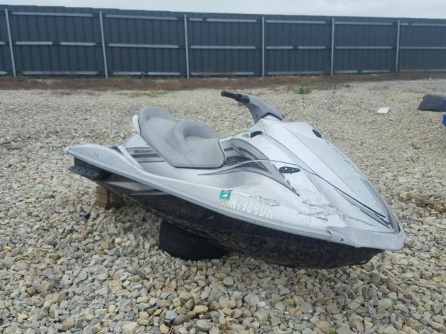 YAMA2282K809 - 2009 YAMAHA MARINE LOT SILVER photo 1