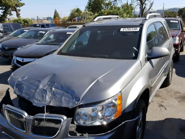 2CKDL63F866197519 - 2006 PONTIAC TORRENT GRAY photo 2