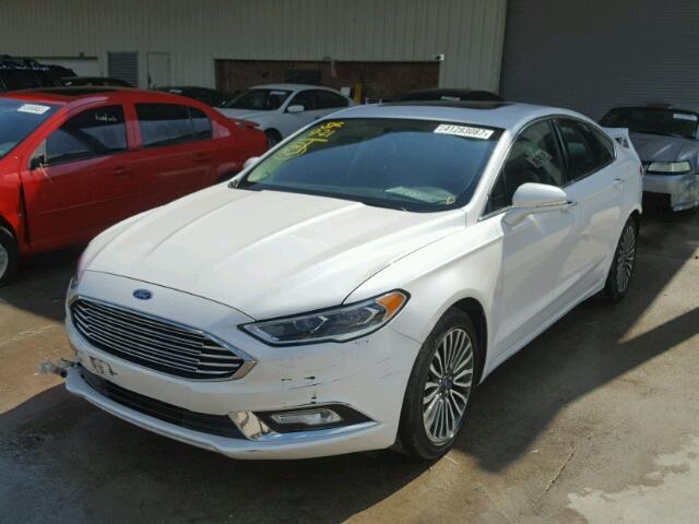 3FA6P0HD0HR184693 - 2017 FORD FUSION SE WHITE photo 2